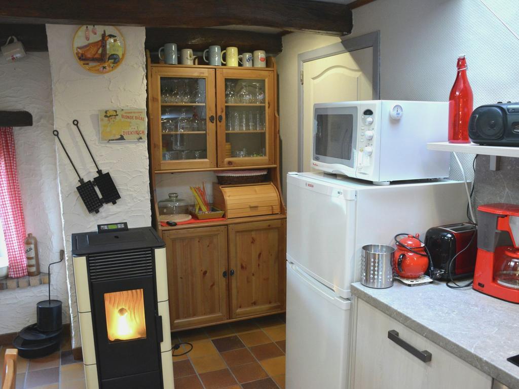 Cosy Holiday Home In Vresse-Sur-Semois With Fireplace Orchimont Ngoại thất bức ảnh